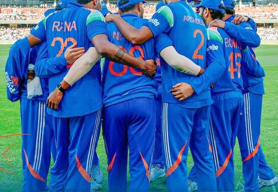 ସିରିଜ ହାରିଲା ଭାରତ, ଦ୍ବିତୀୟ ଦିନିକିଆରେ ଭାରତକୁ ଦୁଇ ଓ୍ବିକେଟରେ ହରାଇଲା ଅଷ୍ଟ୍ରେଲିଆ ସିରିଜ ହାରିଲା ଭାରତ, ଦ୍ବିତୀୟ ଦିନିକିଆରେ ଭାରତକୁ ଦୁଇ ଓ୍ବିକେଟରେ ହରାଇଲା ଅଷ୍ଟ୍ରେଲିଆ