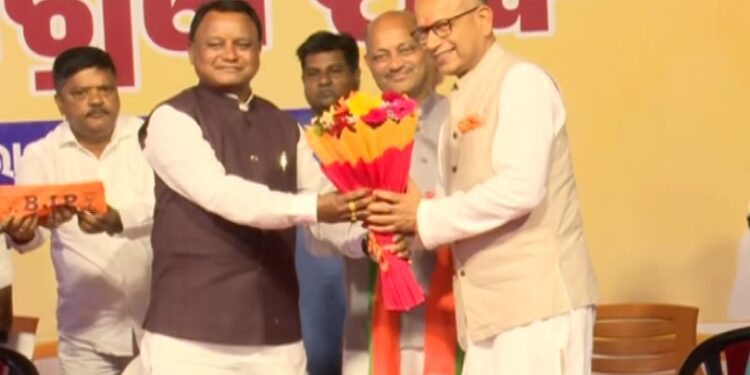 ରାଷ୍ଟ୍ରନିର୍ମାଣରେ ନିଜକୁ ନିୟୋଜିତ କରିବି : ଅମର ରାଷ୍ଟ୍ରନିର୍ମାଣରେ ନିଜକୁ ନିୟୋଜିତ କରିବି : ଅମର