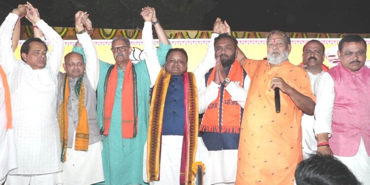 ନବୀନ ପଟ୍ଟନାୟକଙ୍କୁ ଟାର୍ଗେଟ କଲେ ମୁଖ୍ୟମନ୍ତ୍ରୀ ମୋହନ ମାଝୀ ନବୀନ ପଟ୍ଟନାୟକଙ୍କୁ ଟାର୍ଗେଟ କଲେ ମୁଖ୍ୟମନ୍ତ୍ରୀ ମୋହନ ମାଝୀ