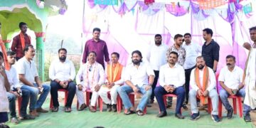 ନୂଆପଡାରେ ଦଳୀୟ ପ୍ରାର୍ଥୀଙ୍କ ପାଇଁ ଭୋଟ ପ୍ରଚାର କଲେ ମନ୍ତ୍ରୀ ସମ୍ପଦ ସ୍ୱାଇଁ, ଅରିନ୍ଦମ ଦାସ ନୂଆପଡାରେ ଦଳୀୟ ପ୍ରାର୍ଥୀଙ୍କ ପାଇଁ ଭୋଟ ପ୍ରଚାର କଲେ ମନ୍ତ୍ରୀ ସମ୍ପଦ ସ୍ୱାଇଁ, ଅରିନ୍ଦମ ଦାସ