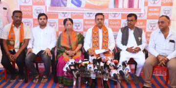 ‘ବେଇମାନ’ ଓ ‘ପ୍ରାର୍ଥୀ ଚୋରି’ ଉଚ୍ଚାରଣ କରିବା ଅତ୍ୟନ୍ତ ନିନ୍ଦନୀୟ: ଡା.ସମ୍ବିତ ପାତ୍ର ‘ବେଇମାନ’ ଓ ‘ପ୍ରାର୍ଥୀ ଚୋରି’ ଉଚ୍ଚାରଣ କରିବା ଅତ୍ୟନ୍ତ ନିନ୍ଦନୀୟ: ଡା.ସମ୍ବିତ ପାତ୍ର