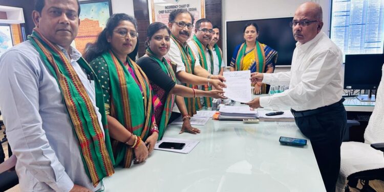 ସରକାରୀ ସମ୍ପତ୍ତିର ଦୁରୂପଯୋଗ କରିଛନ୍ତି ଜୟ ଢୋଲକିଆ :ବିଜେଡି ସରକାରୀ ସମ୍ପତ୍ତିର ଦୁରୂପଯୋଗ କରିଛନ୍ତି ଜୟ ଢୋଲକିଆ :ବିଜେଡି