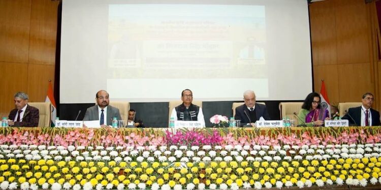 ଆଇସିଏଆର ଦ୍ୱାରା ବିକଶିତ ୨୫ ଫସଲର ୧୮୪ ଟି ନୂତନ କିସମ ଦେଶକୁ ଉତ୍ସର୍ଗ କରିଛନ୍ତି କୃଷିମନ୍ତ୍ରୀ ଆଇସିଏଆର ଦ୍ୱାରା ବିକଶିତ ୨୫ ଫସଲର ୧୮୪ ଟି ନୂତନ କିସମ ଦେଶକୁ ଉତ୍ସର୍ଗ କରିଛନ୍ତି କୃଷିମନ୍ତ୍ରୀ