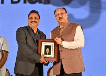 ରେଭେନ୍ସା ବିଶ୍ୱ ବିଦ୍ୟାଳୟ ପରିସରରେ ନ୍ୟୁଜରୁମର ବଡ଼ ବିତର୍କ…Barabati Dialogue