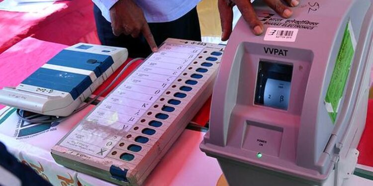 ଭାରତରେ ପ୍ରଥମେ EVMରେ ଭୋଟ ଗ୍ରହଣ କେବେ ଓ କେଉଁଠି ହୋଇଥିଲା ?
